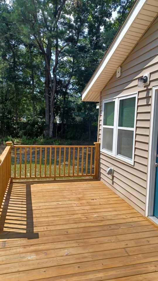 306 Orangeburg Rd - Photo 4 of 19
