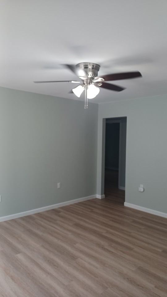 306 Orangeburg Rd - Photo 6 of 19