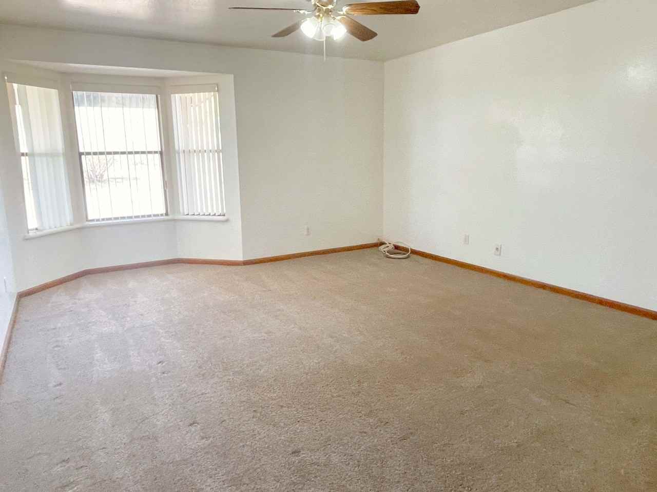 35424 N 15th Ave - Photo 2 of 23