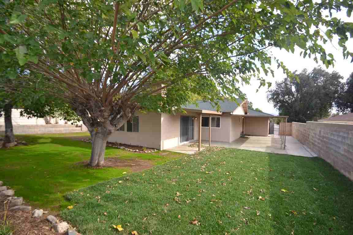 5250 N G St - Photo 3 of 10