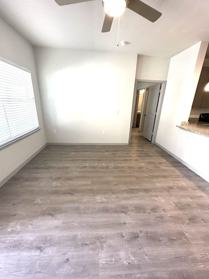 351 Hickory Creek Dr #0524 - Photo 3 of 7