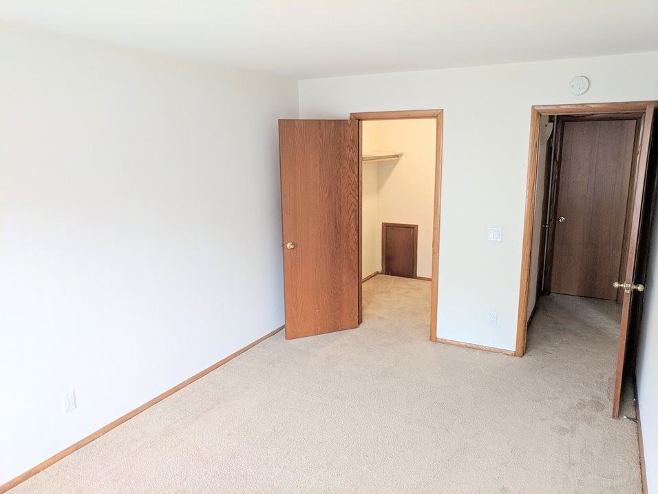 Park House Apartments - Photo 4 of 6