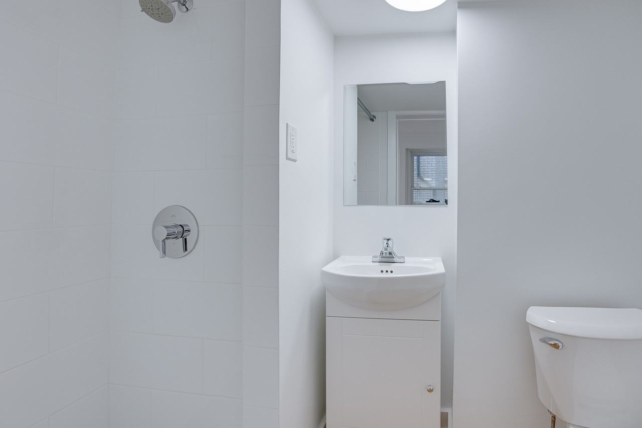 200 King St - Photo 7 of 9