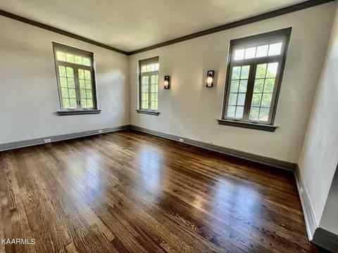 3061 Kingston Pike - Photo 2 of 9