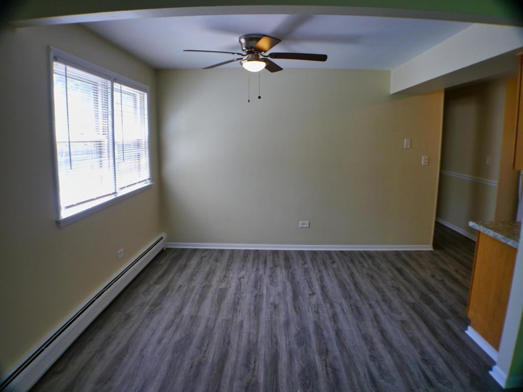 10410 Moody Ave ##Il - Photo 4 of 8