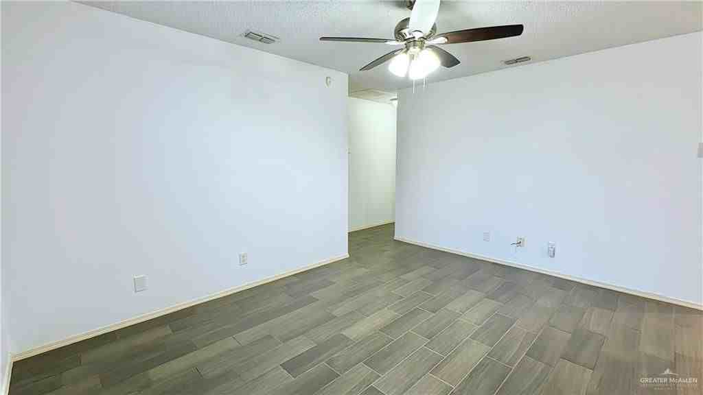 3108 Highland Park Ave - Photo 2 of 19
