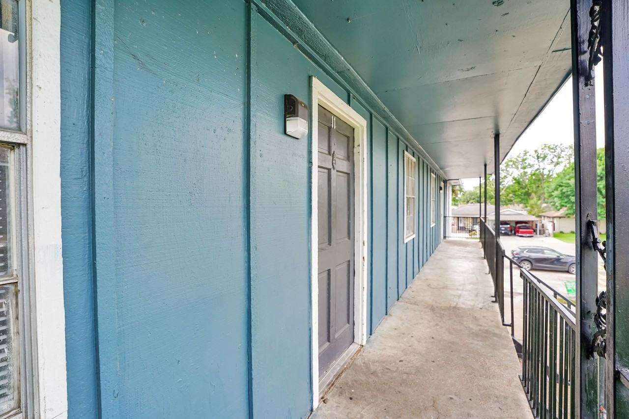 427 Hollyvale Dr Apartments - Houston TX | Zumper