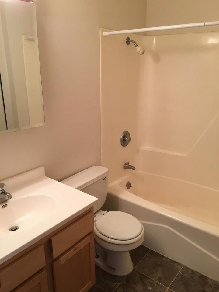 902 15th St N - Photo 6 of 16