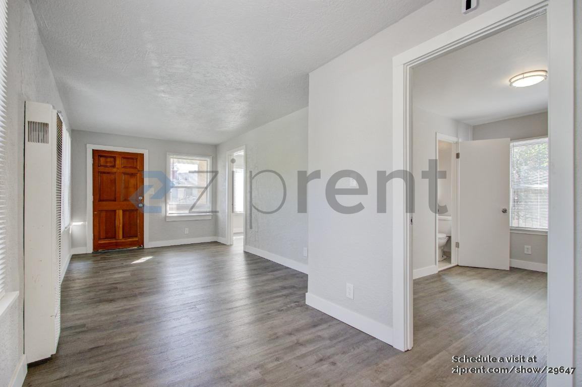 7509 Weld St - Photo 3 of 21