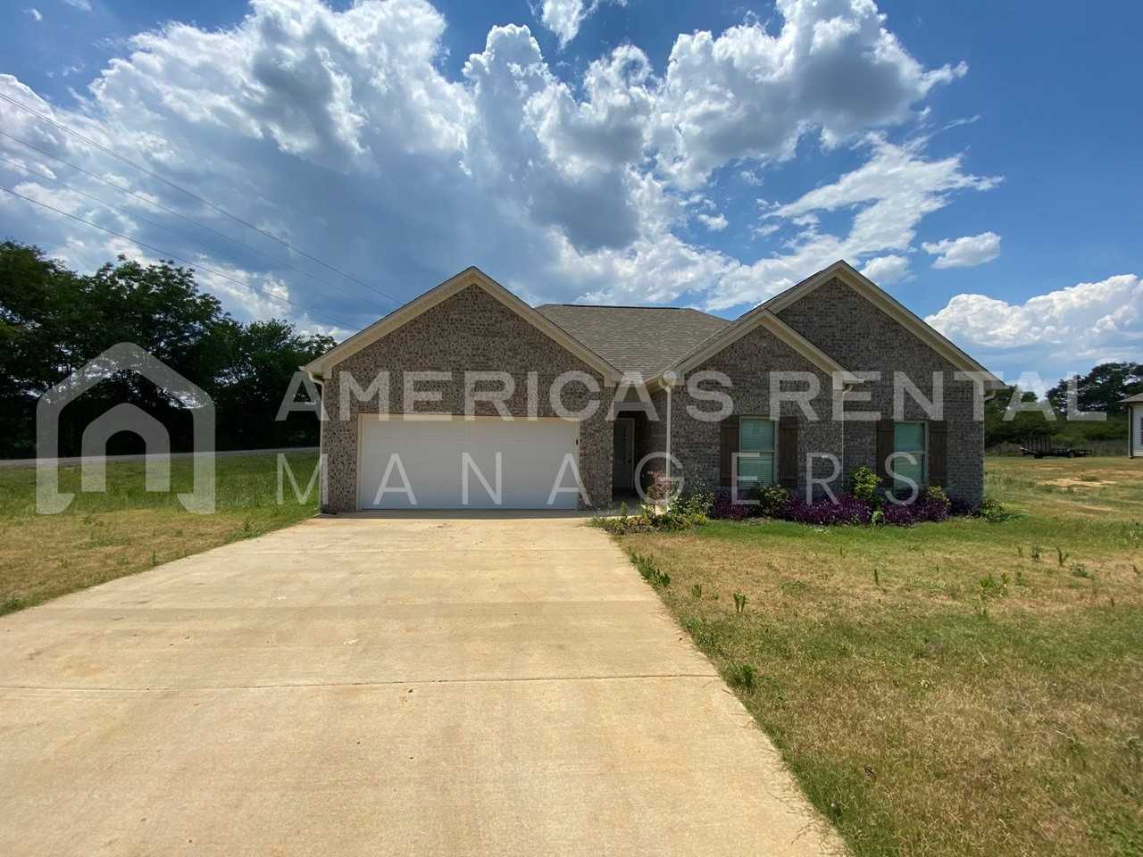 23 Keswick Dr - Photo 2 of 34