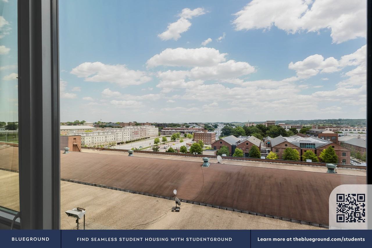 1212 4th Street Southeast - Photo 7 of 37