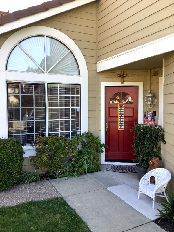 6635 Ridgewood Dr - Photo 2 of 43