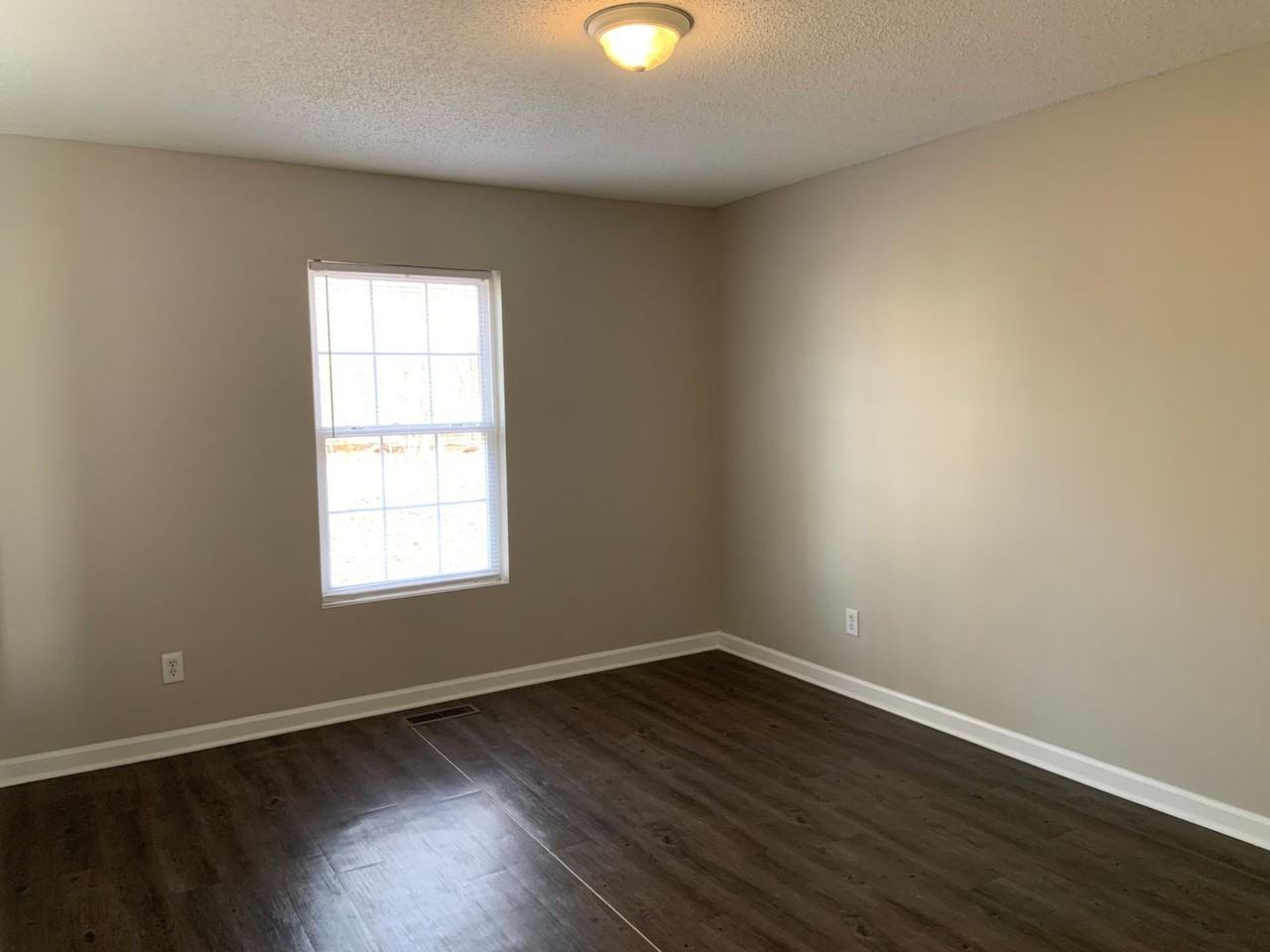 2443 Watkins Grove Pt - Photo 7 of 11