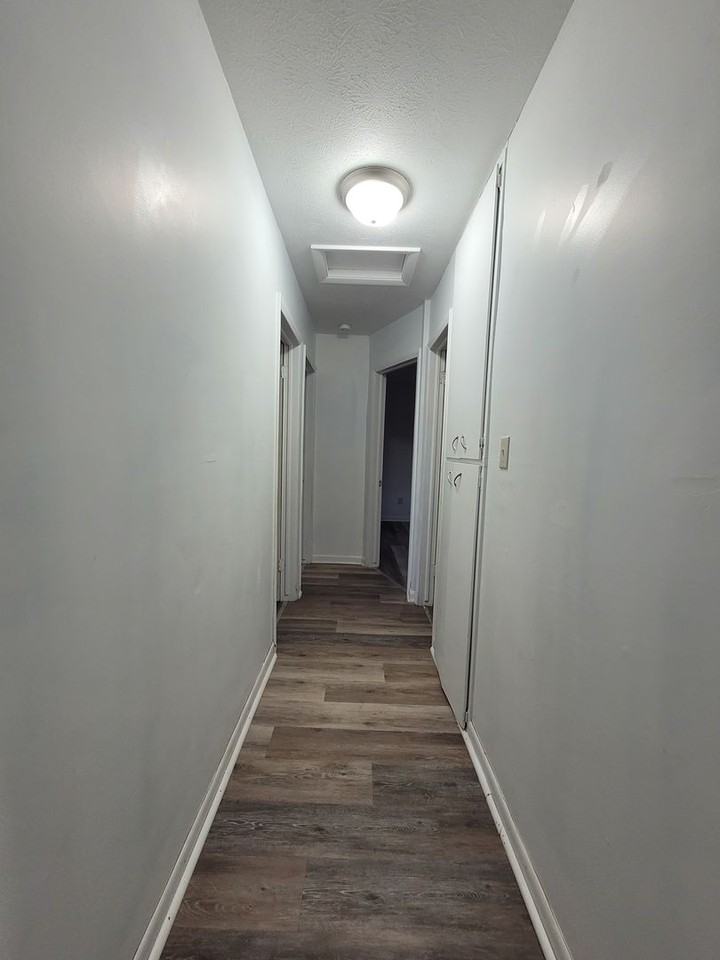 2603 W Madison St - Photo 7 of 10