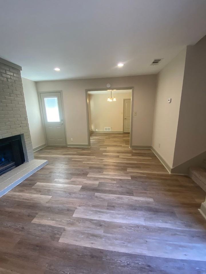 7570 Kings Ridge Rd - Photo 5 of 25