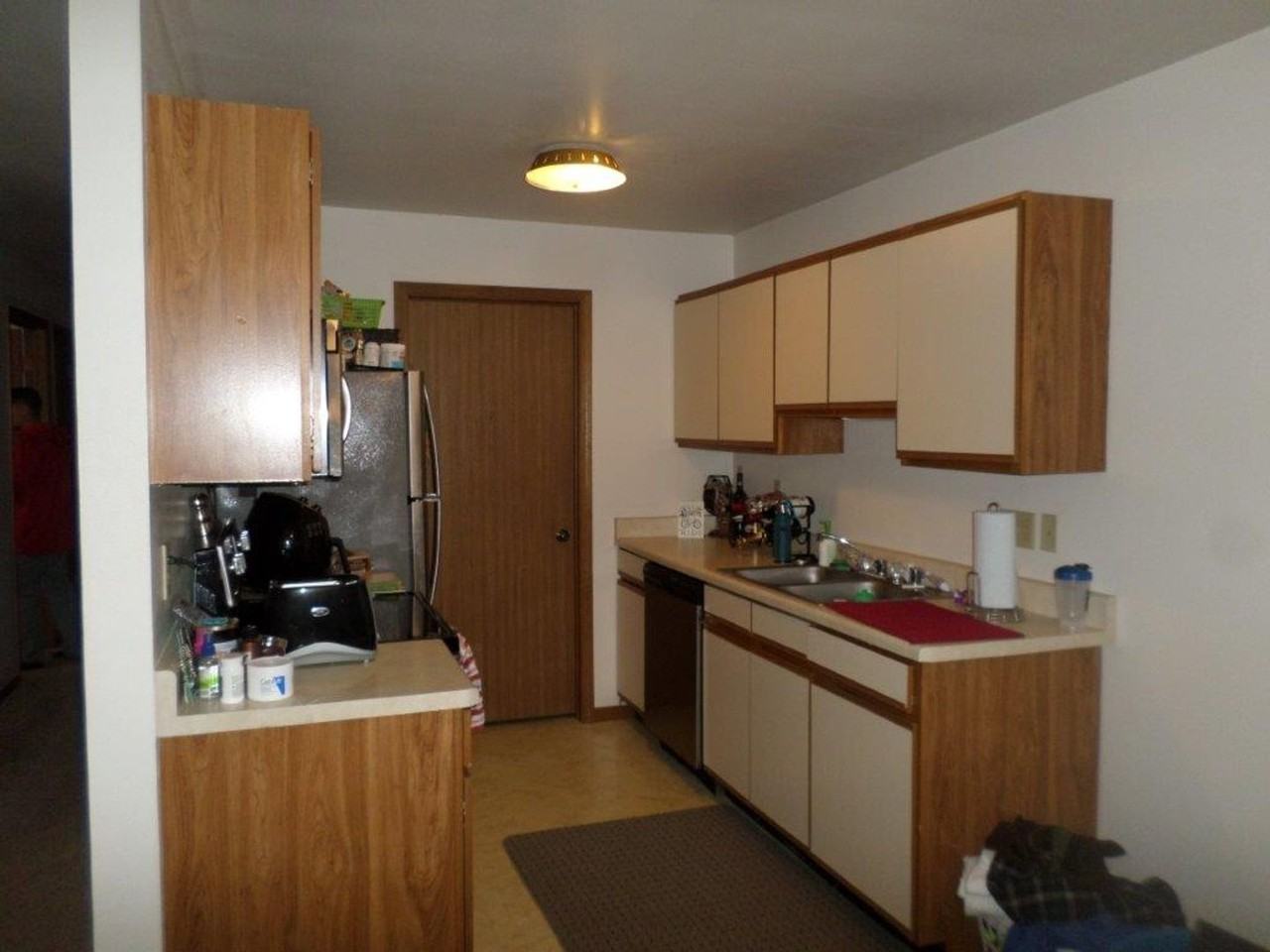 3938 81st St #B - Photo 2 of 22