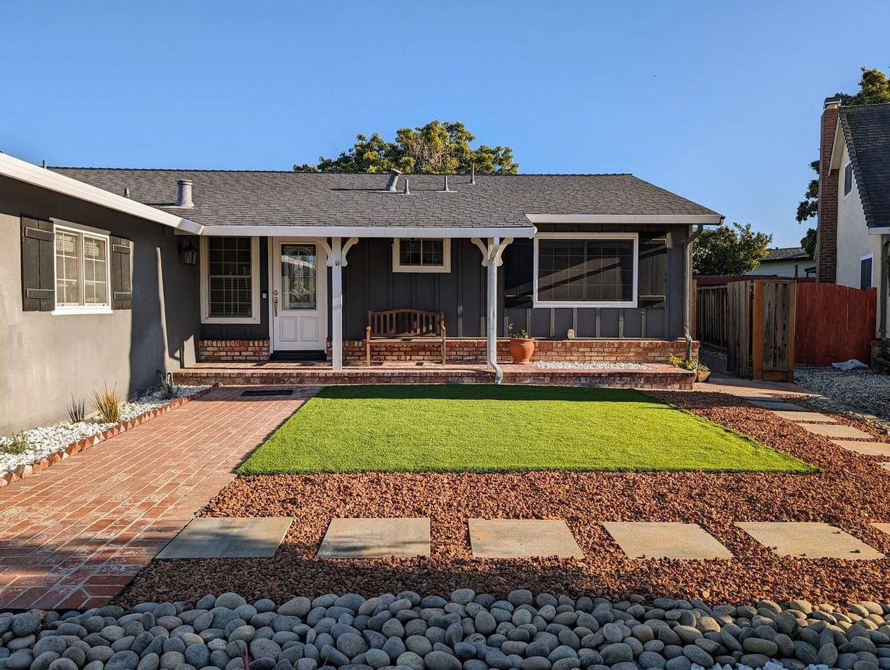 7859 Hazelnut Dr - Photo 2 of 17