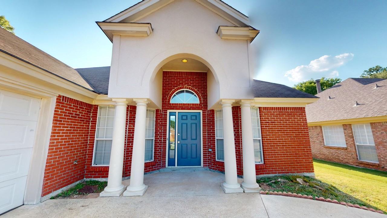 860 Autumn Ridge Rd - Photo 2 of 27