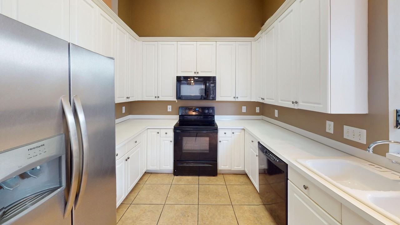 860 Autumn Ridge Rd - Photo 4 of 27