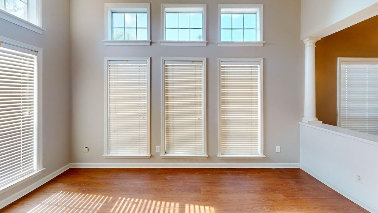 860 Autumn Ridge Rd - Photo 6 of 27