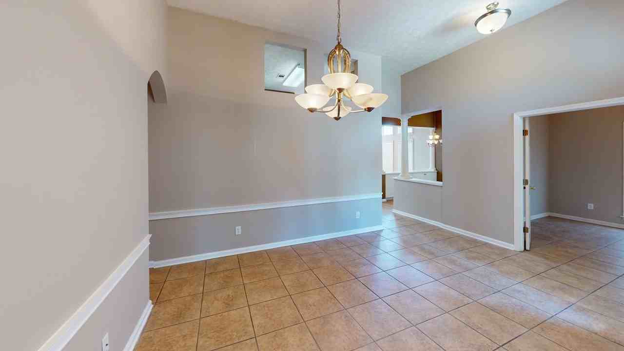 860 Autumn Ridge Rd - Photo 7 of 27