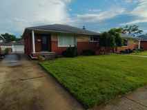 17696 Veronica Ave - Photo 1 of 1