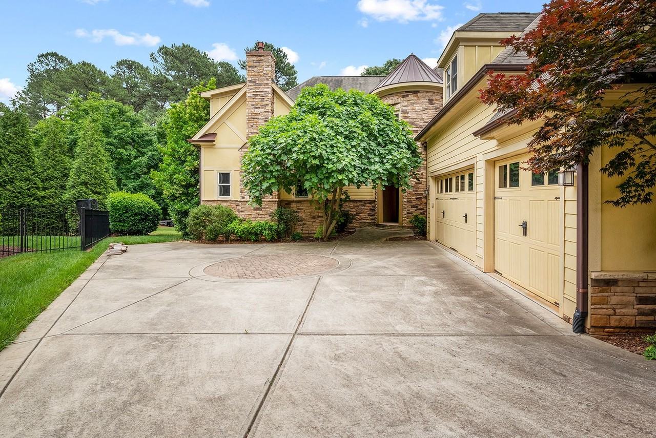 2501 Shadow Hills Ct - Photo 4 of 35