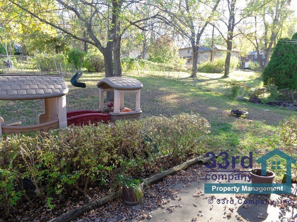 3701 E 112 St - Photo 2 of 13