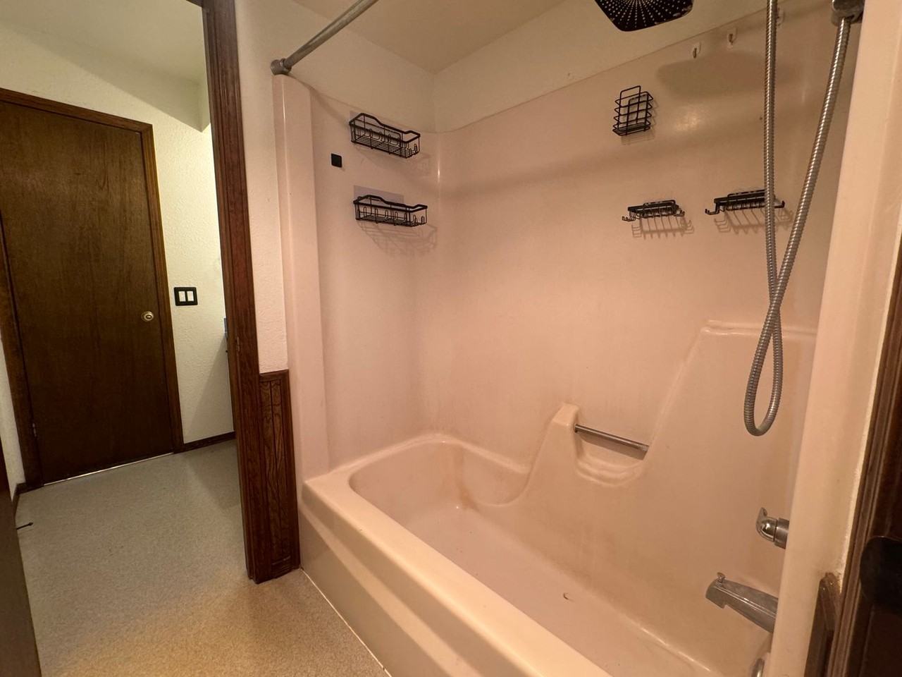 5217 Ridgeview Ave - Photo 3 of 17