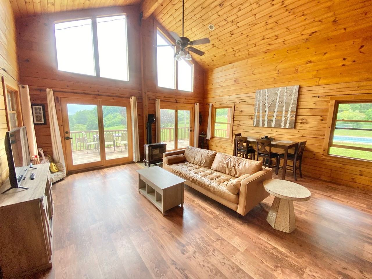 7 Cobble Dr - Photo 3 of 37