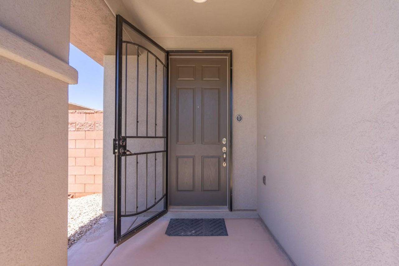 3585 E Sweetwater Springs Dr - Photo 3 of 49