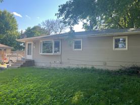 7534 4th St Ne - Photo 1 of 1