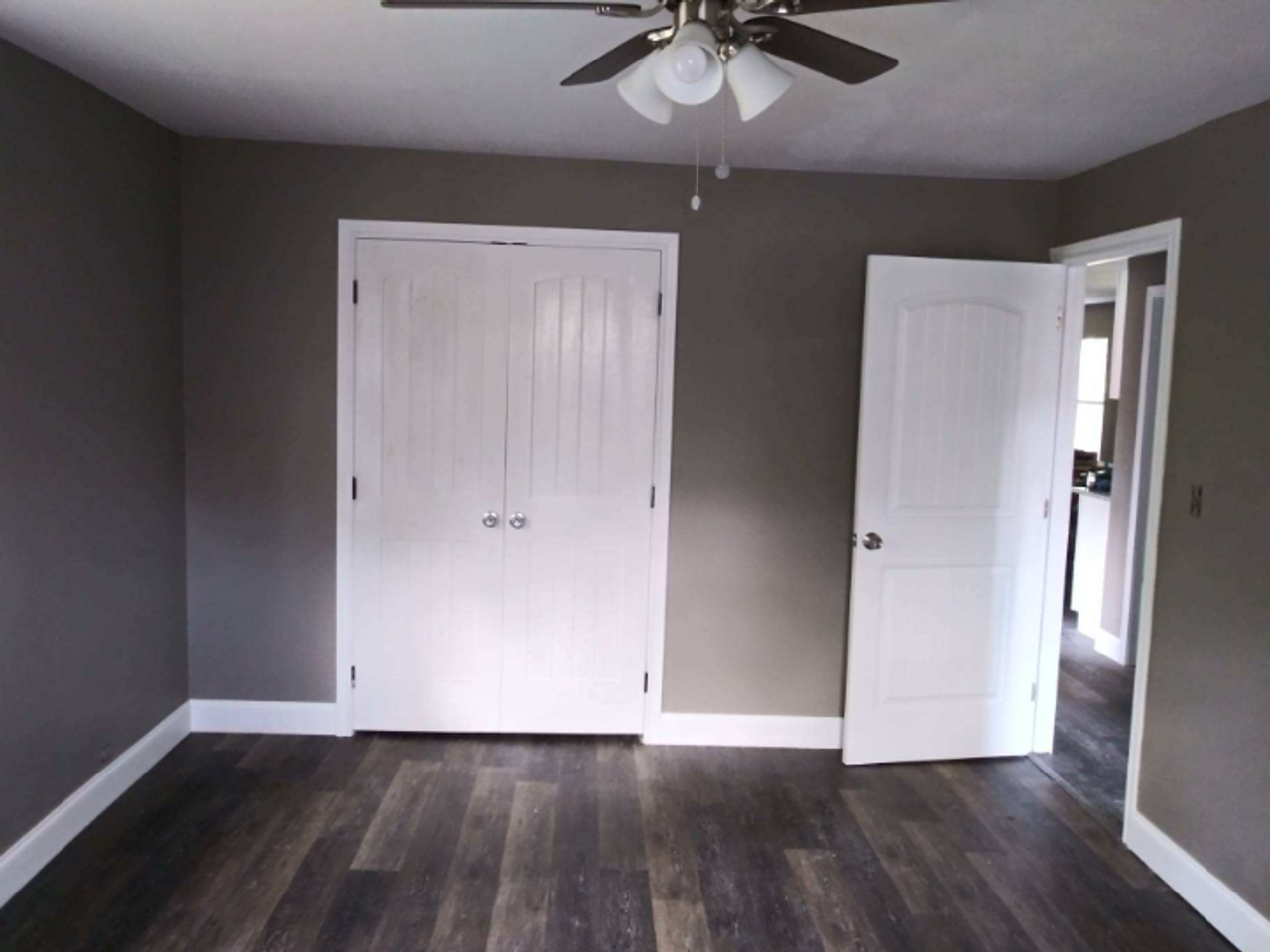 1126 Park Cir - Photo 6 of 16