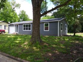 1126 Park Cir - Photo 1 of 1