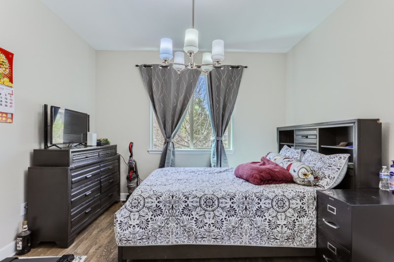 3574 S Lisbon Ct - Photo 5 of 11