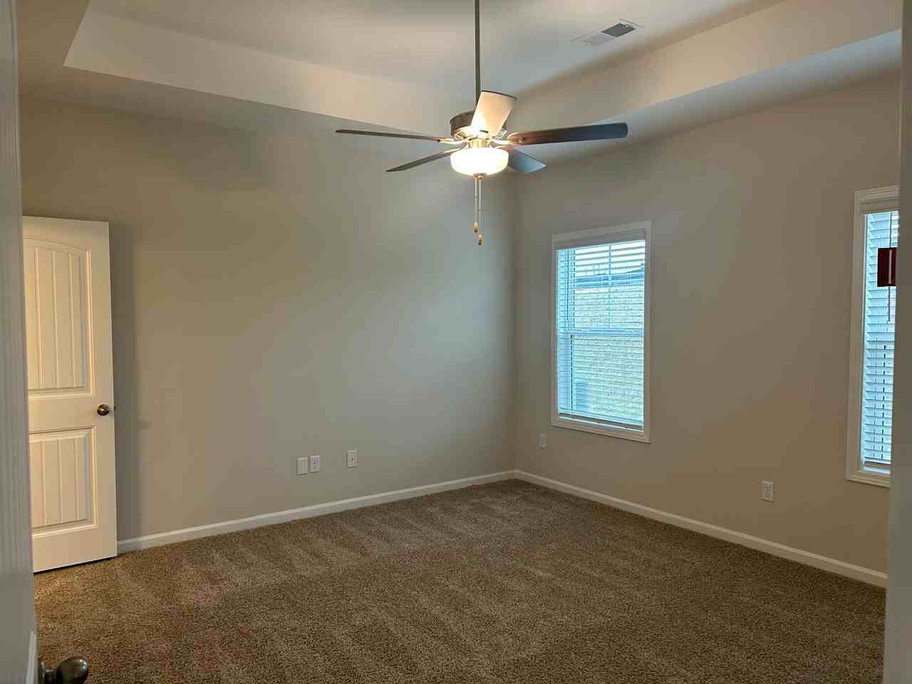 927 Manitou Cir - Photo 7 of 8