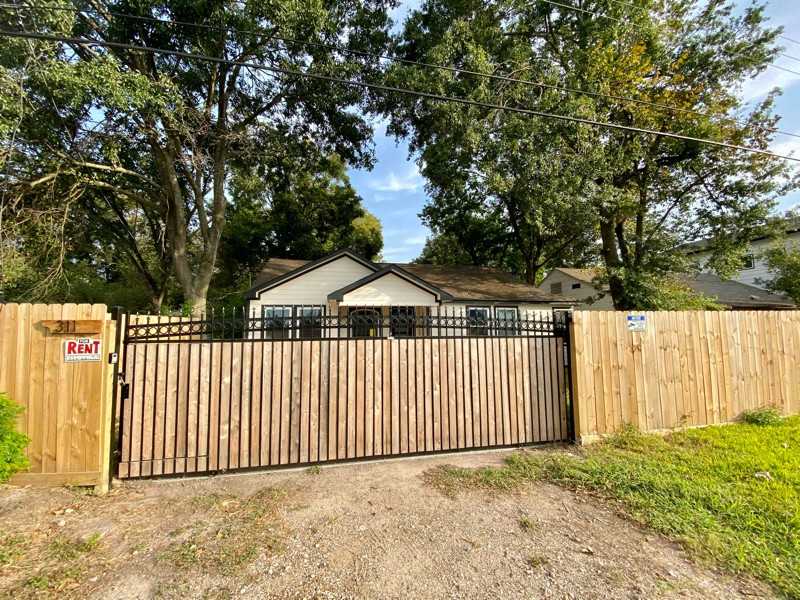 311 Sikes St - Photo 2 of 11
