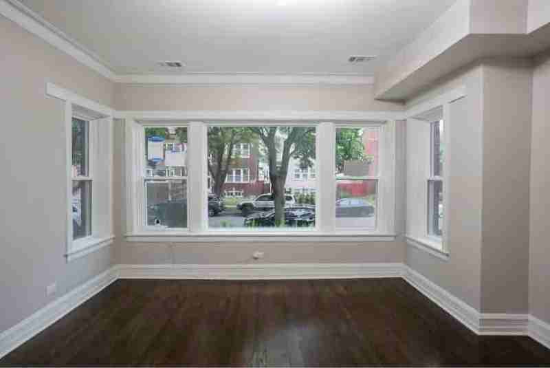 4850 W Nelson St #2 - Photo 3 of 13