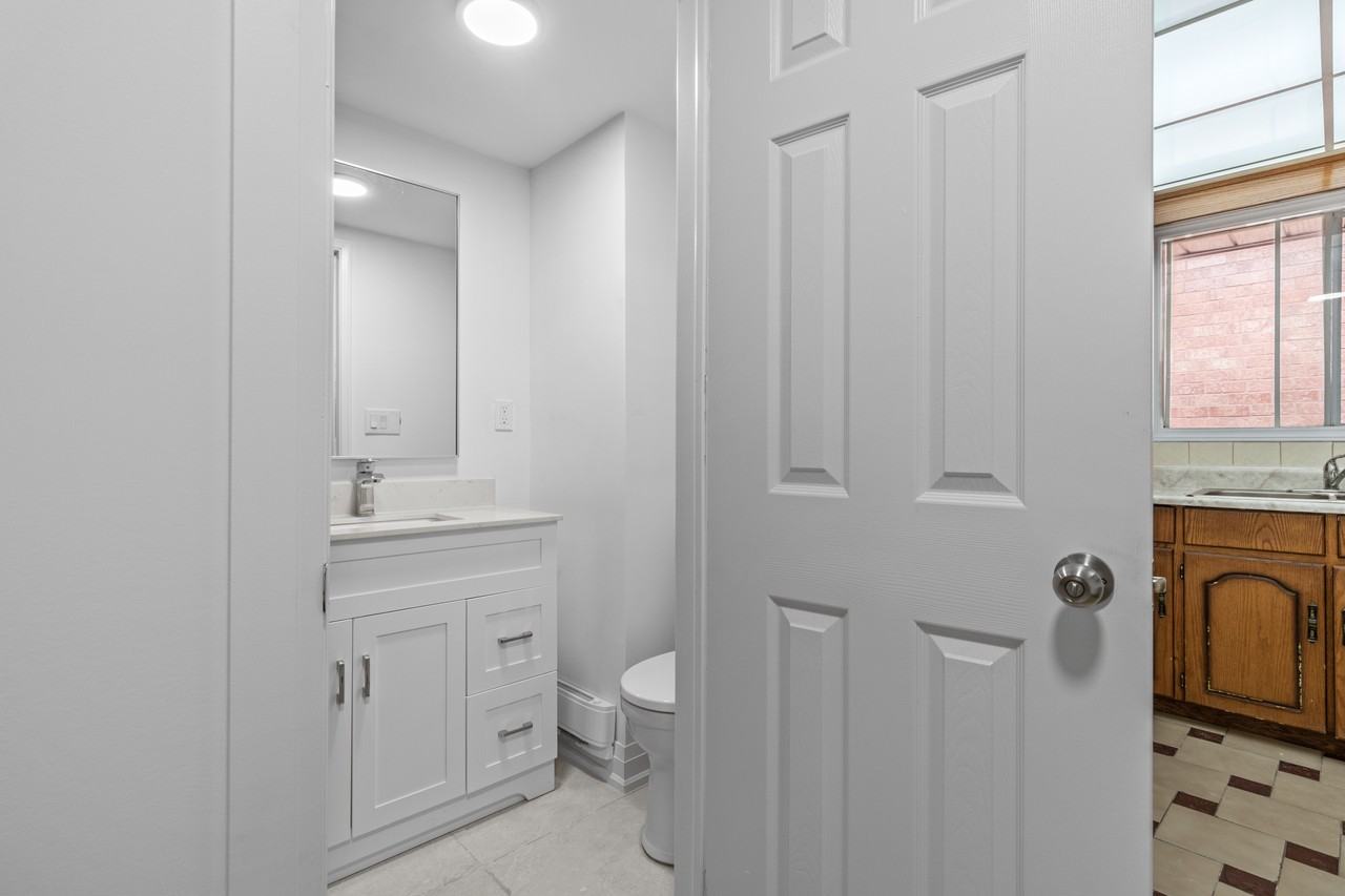 115 Trowell Avenue - Photo 12
