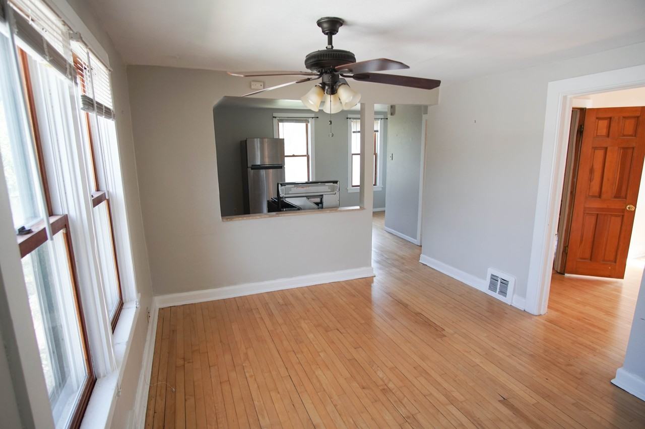 3248 S Delaware Ave - Photo 2 of 13