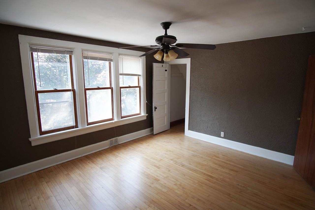 3248 S Delaware Ave - Photo 5 of 13