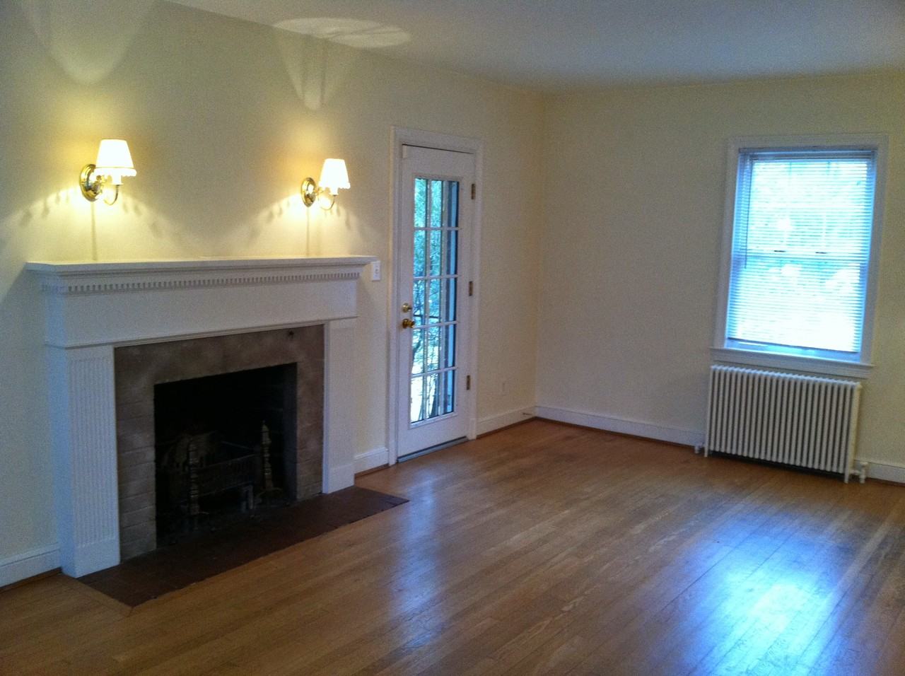 435 N Monroe St #NA - Photo 5 of 28