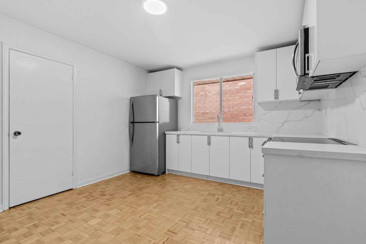 115 Trowell Avenue - Photo 2 of 22