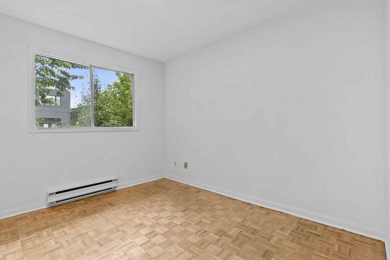 115 Trowell Avenue - Photo 14