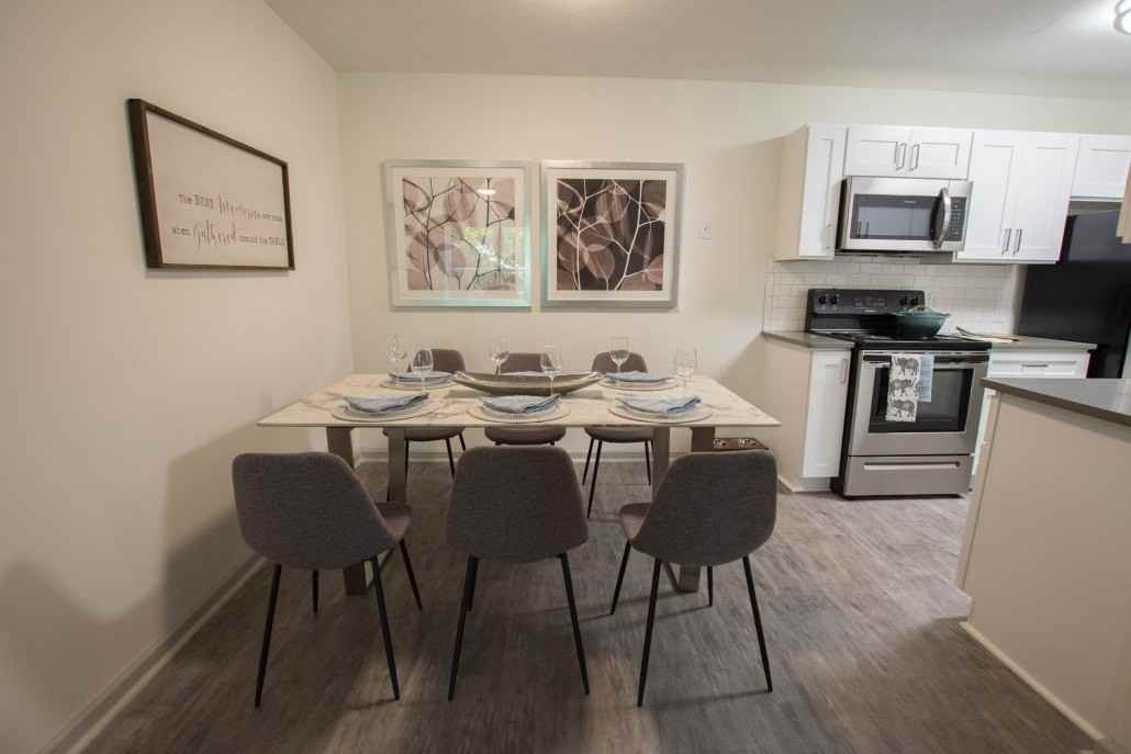 Icon Avondale Apartments - Photo 5 of 11