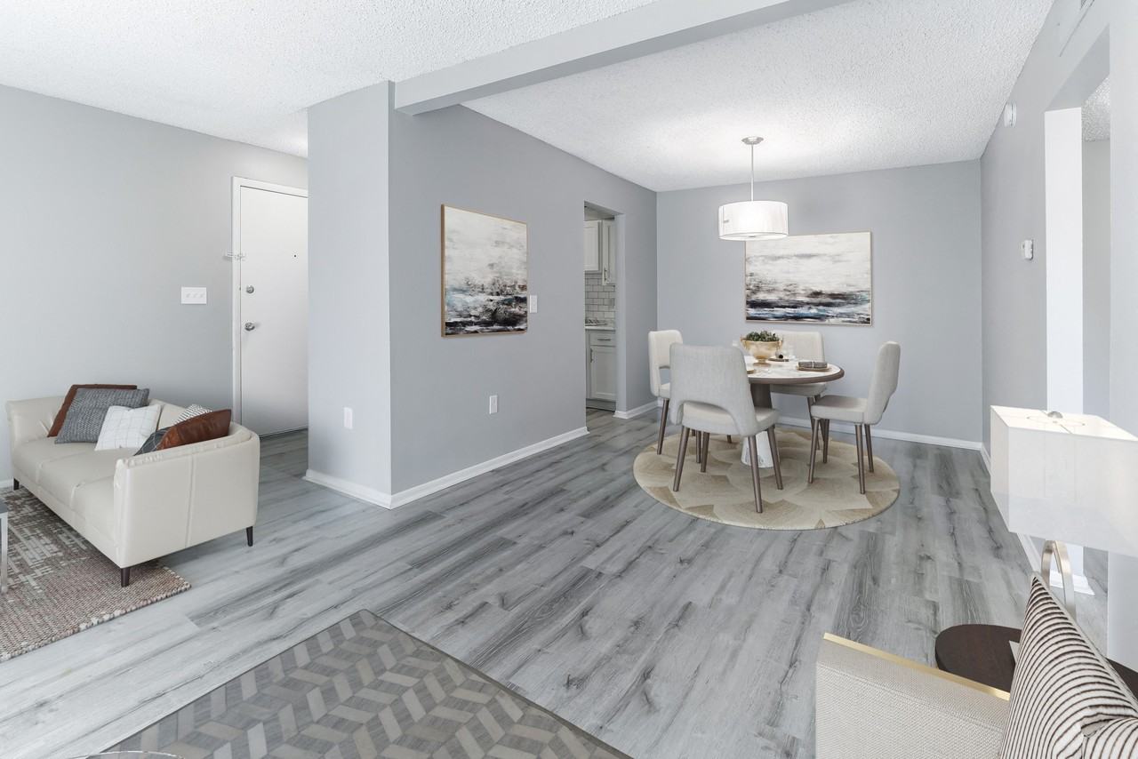 Mystic Bay Apartments - Photo 2 of 18