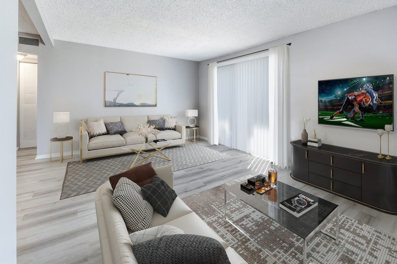 Mystic Bay Apartments - Photo 6 of 18