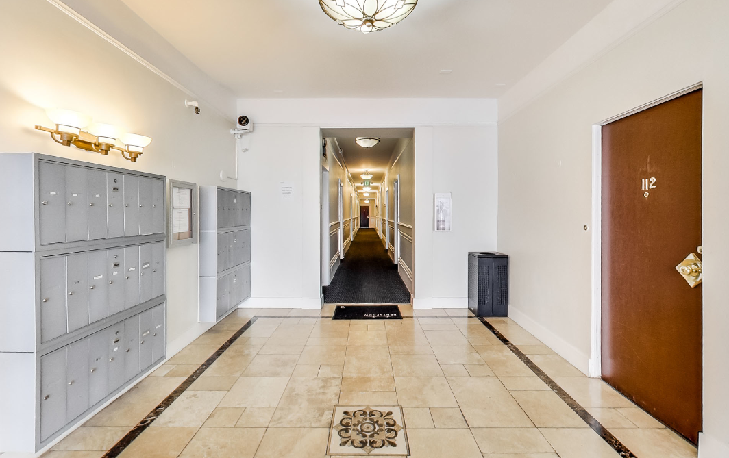 947 Bush Street - Photo 6 of 15