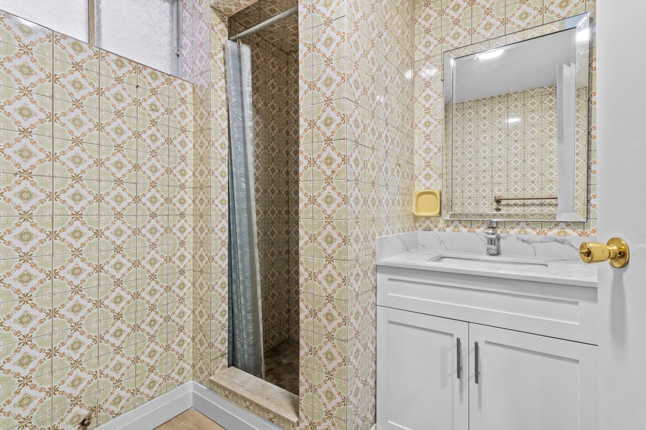 115 Trowell Avenue - Photo 14