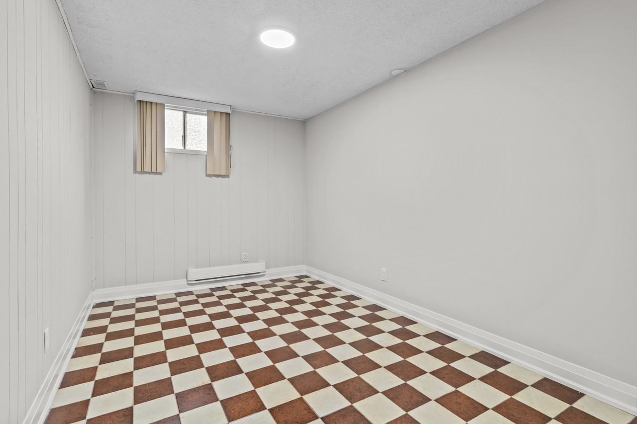 115 Trowell Avenue - Photo 18